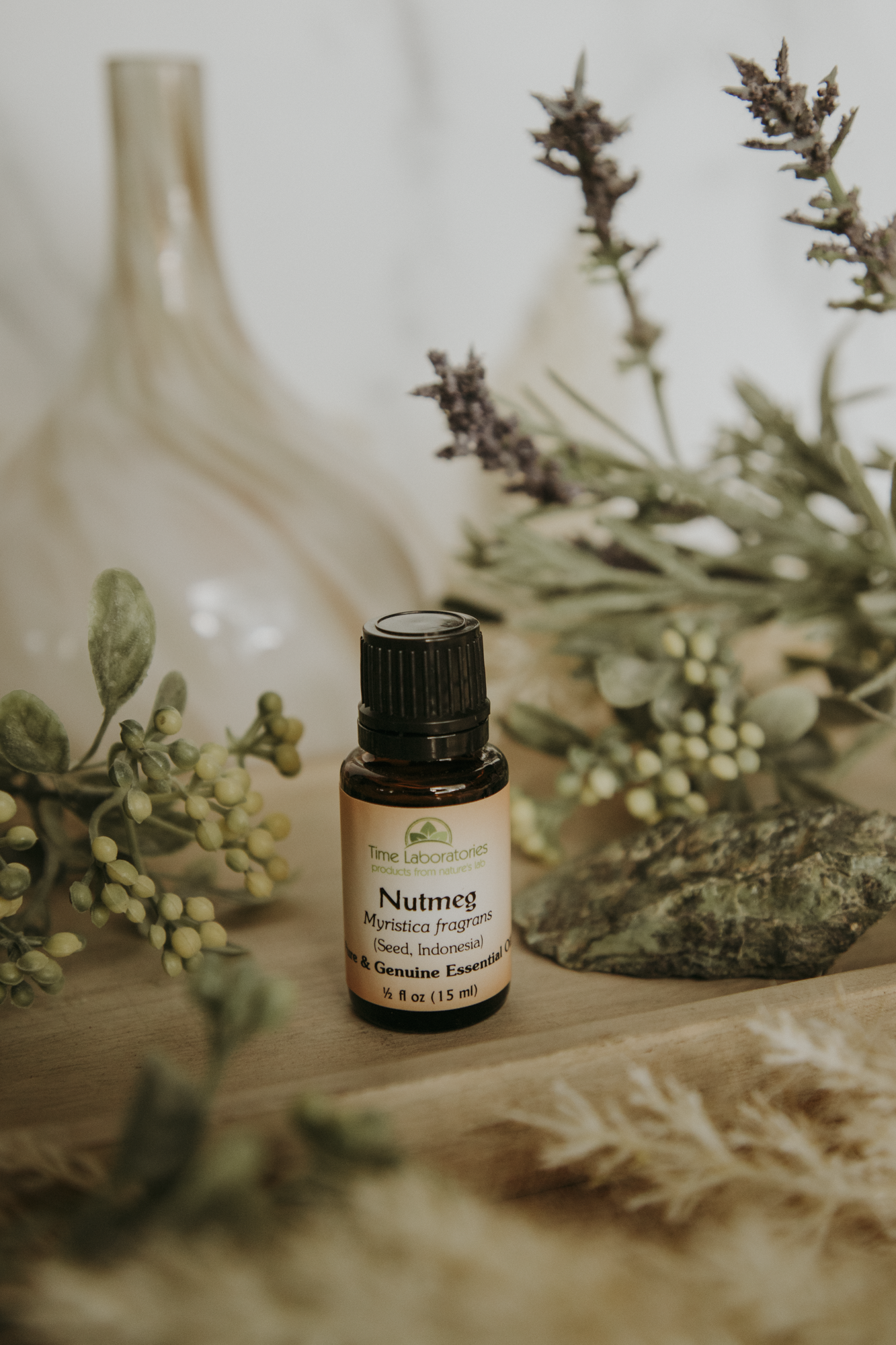 Nutmeg Essential Oil - High Quality Aromatherapy